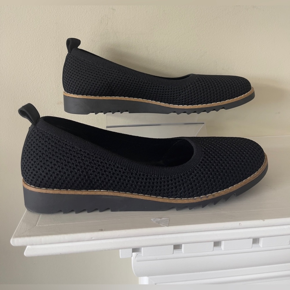 Eileen Fisher Women’s Black Etta Slip-On Flat NWT Size 9 - Picture 7 of 11